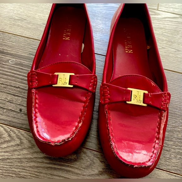 Ralph Lauren Shoes - Ralph Lauren shiny red patent loafers w/ gold detail and gripped rubber sole